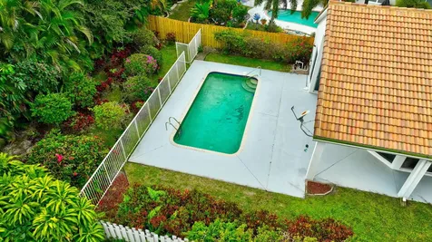 9140 Long Lake Palm Drive Boca Raton FL 33496