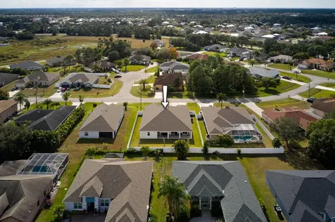 6125 Nw Drophy Avenue Port Saint Lucie FL 34986