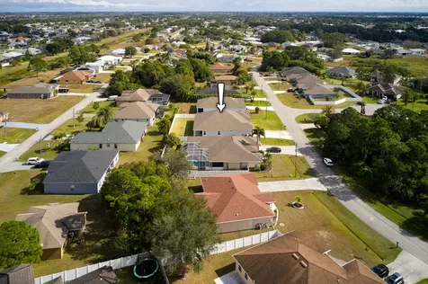 6125 Nw Drophy Avenue Port Saint Lucie FL 34986