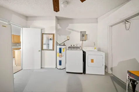 1318 Sw 82 Terrace North Lauderdale FL 33068
