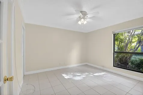 159 Nw 70th Street Boca Raton FL 33487