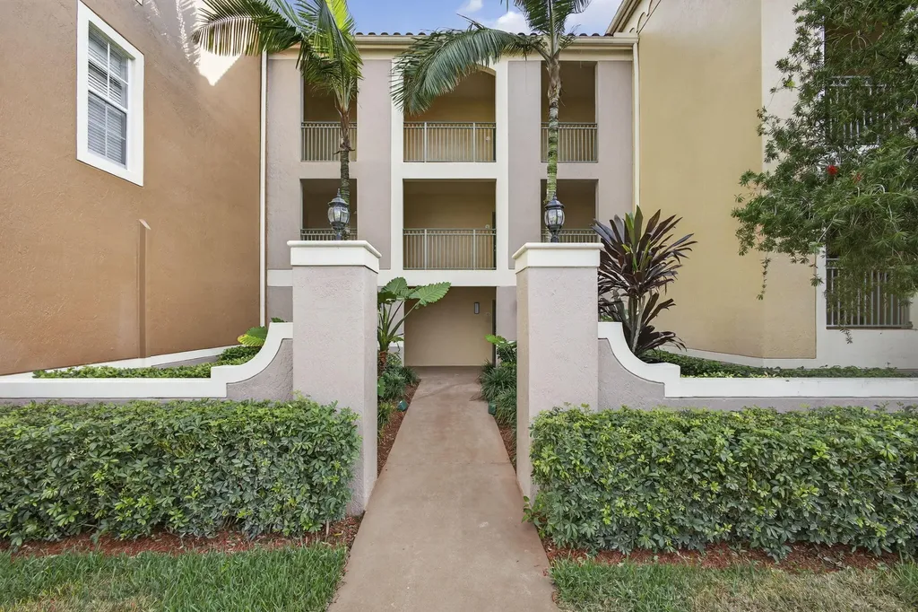 11730 Saint Andrews Place Wellington FL 33414