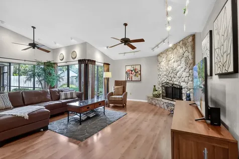 560 Juniper Place Wellington FL 33414