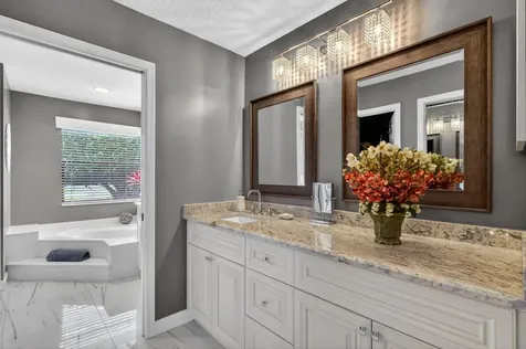 560 Juniper Place Wellington FL 33414
