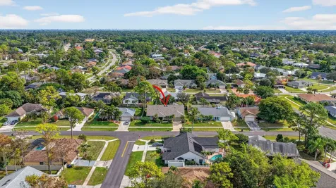 560 Juniper Place Wellington FL 33414