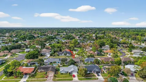 560 Juniper Place Wellington FL 33414