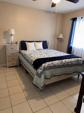 6698 10th Avenue Lake Worth FL 33467