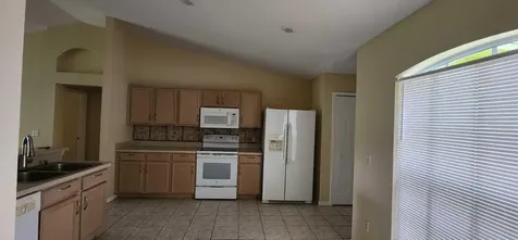 6122 NW E Deville Circle Port Saint Lucie FL 34986