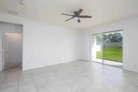 7847 NW Greenbank Circle Port Saint Lucie FL 34987