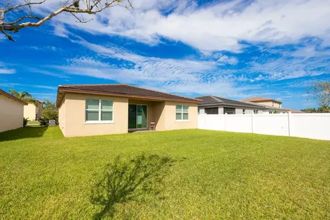 7847 NW Greenbank Circle Port Saint Lucie FL 34987