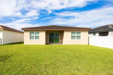 7847 NW Greenbank Circle Port Saint Lucie FL 34987