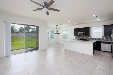 7847 NW Greenbank Circle Port Saint Lucie FL 34987