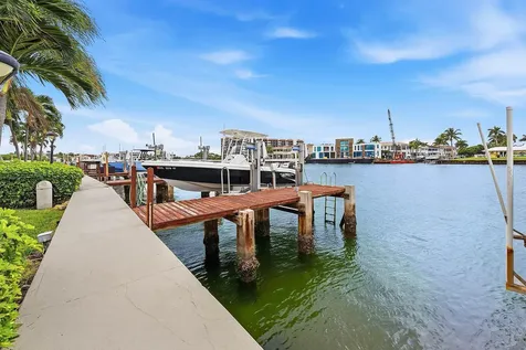 3912 S Ocean Boulevard Highland Beach FL 33487