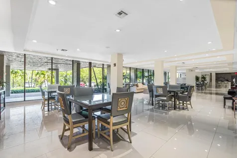 3912 S Ocean Boulevard Highland Beach FL 33487