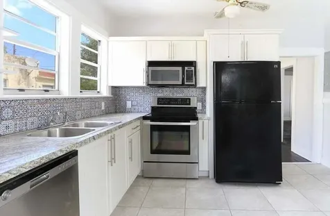 4009 Garden Avenue West Palm Beach FL 33405
