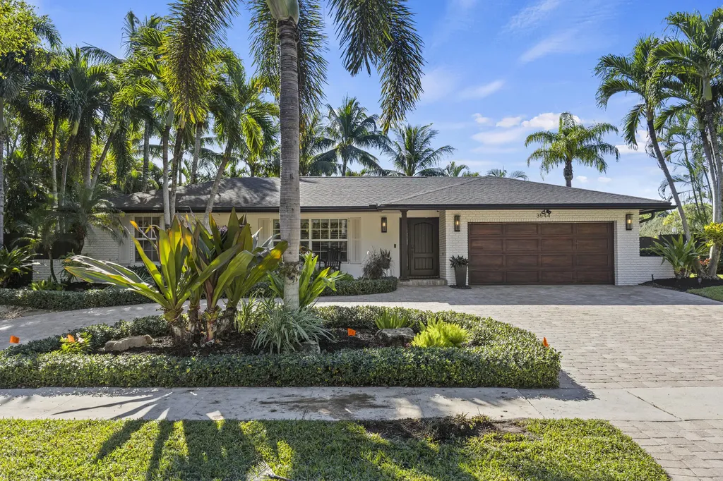 3544 Lakeview Drive Delray Beach FL 33445