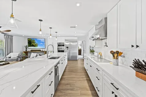 3544 Lakeview Drive Delray Beach FL 33445