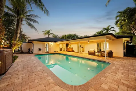 3544 Lakeview Drive Delray Beach FL 33445