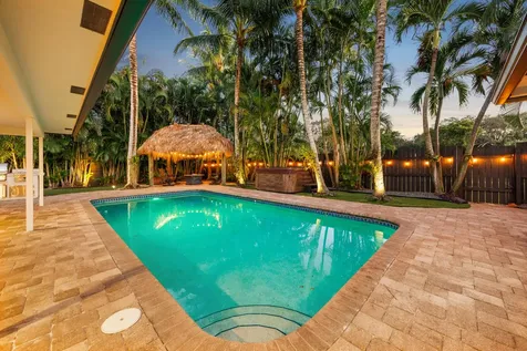 3544 Lakeview Drive Delray Beach FL 33445