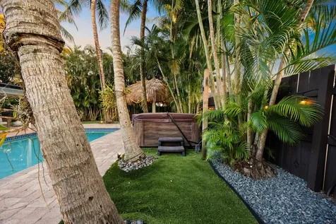 3544 Lakeview Drive Delray Beach FL 33445