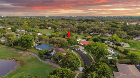 3544 Lakeview Drive Delray Beach FL 33445