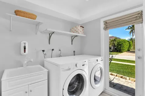 501 Sw 15th Road Boca Raton FL 33432