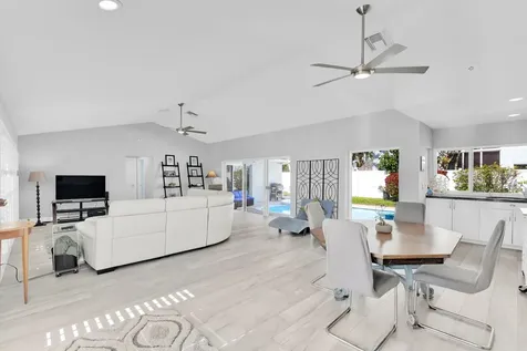 501 Sw 15th Road Boca Raton FL 33432