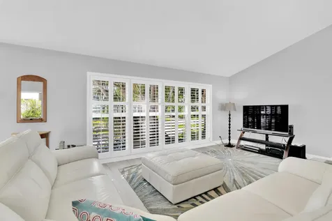 501 Sw 15th Road Boca Raton FL 33432