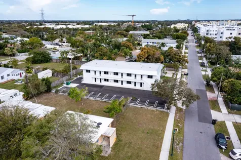 238 SE 1st Avenue Delray Beach FL 33444