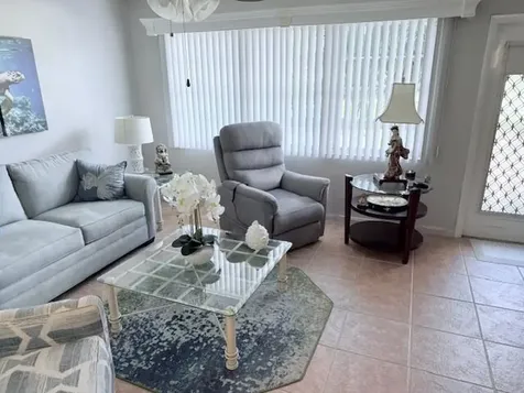 2009 Cambridge A Deerfield Beach FL 33442
