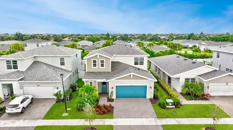 10721 Sw Estella Lane Port Saint Lucie FL 34953