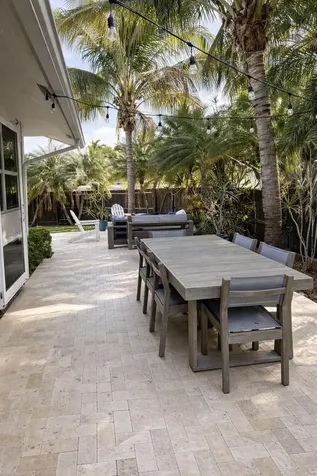 236 Se 9th Street Dania FL 33004