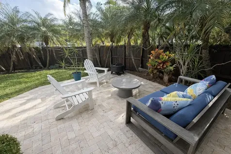 236 Se 9th Street Dania FL 33004