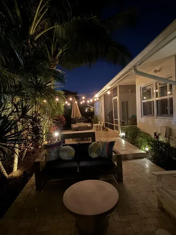 236 Se 9th Street Dania FL 33004