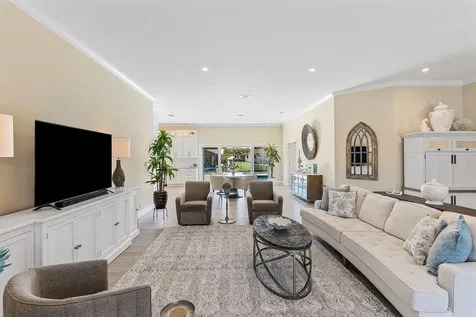 1008 SE 10th Court Deerfield Beach FL 33441