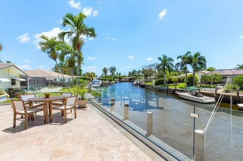 1008 SE 10th Court Deerfield Beach FL 33441