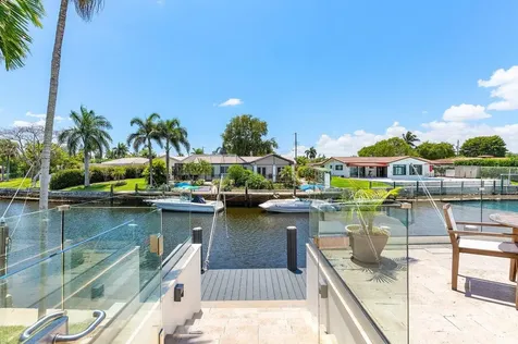 1008 SE 10th Court Deerfield Beach FL 33441