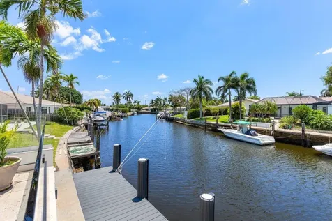 1008 SE 10th Court Deerfield Beach FL 33441