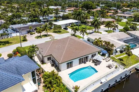 1008 SE 10th Court Deerfield Beach FL 33441