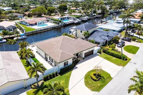 1008 SE 10th Court Deerfield Beach FL 33441
