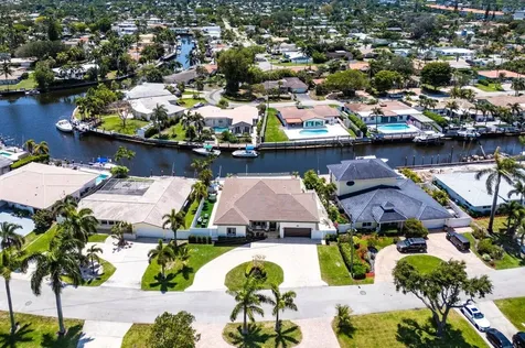 1008 SE 10th Court Deerfield Beach FL 33441