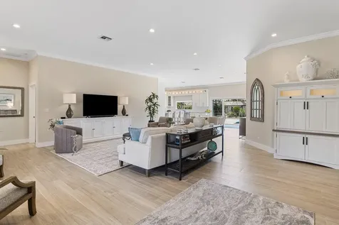 1008 SE 10th Court Deerfield Beach FL 33441