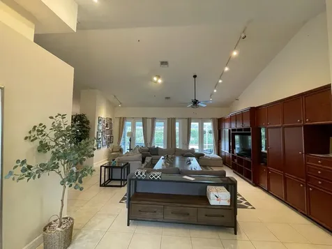 1111 Se Westchester Drive Port Saint Lucie FL 34952