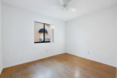 6053 10th Avenue Lake Worth FL 33463