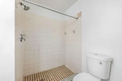 6053 10th Avenue Lake Worth FL 33463