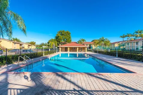 6053 10th Avenue Lake Worth FL 33463