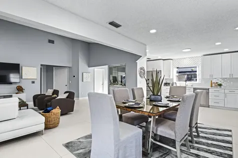 7017 Nw 3rd Avenue Boca Raton FL 33487