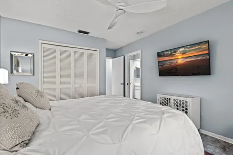 7017 Nw 3rd Avenue Boca Raton FL 33487