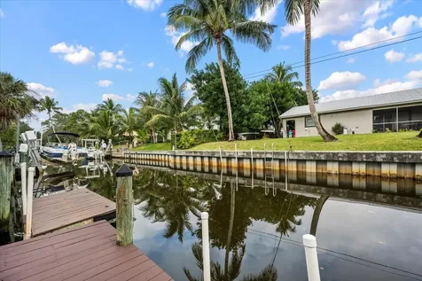 9363 Se Cove Point Street Tequesta FL 33469