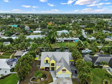 9363 Se Cove Point Street Tequesta FL 33469
